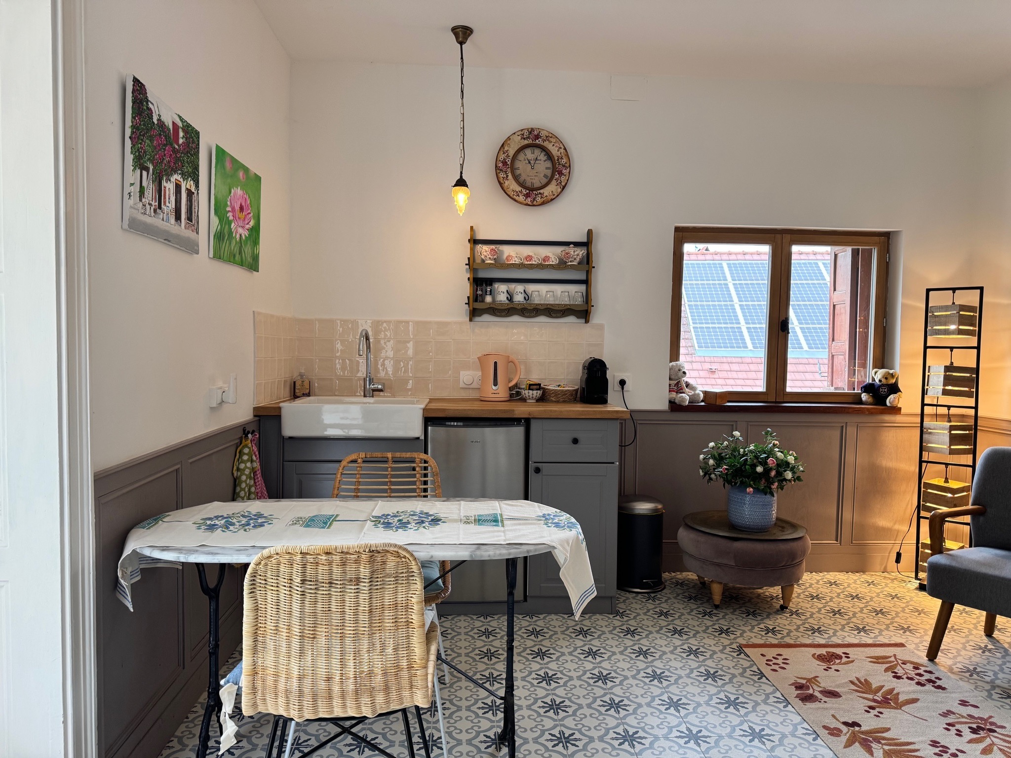 Kitchenette en eethoek